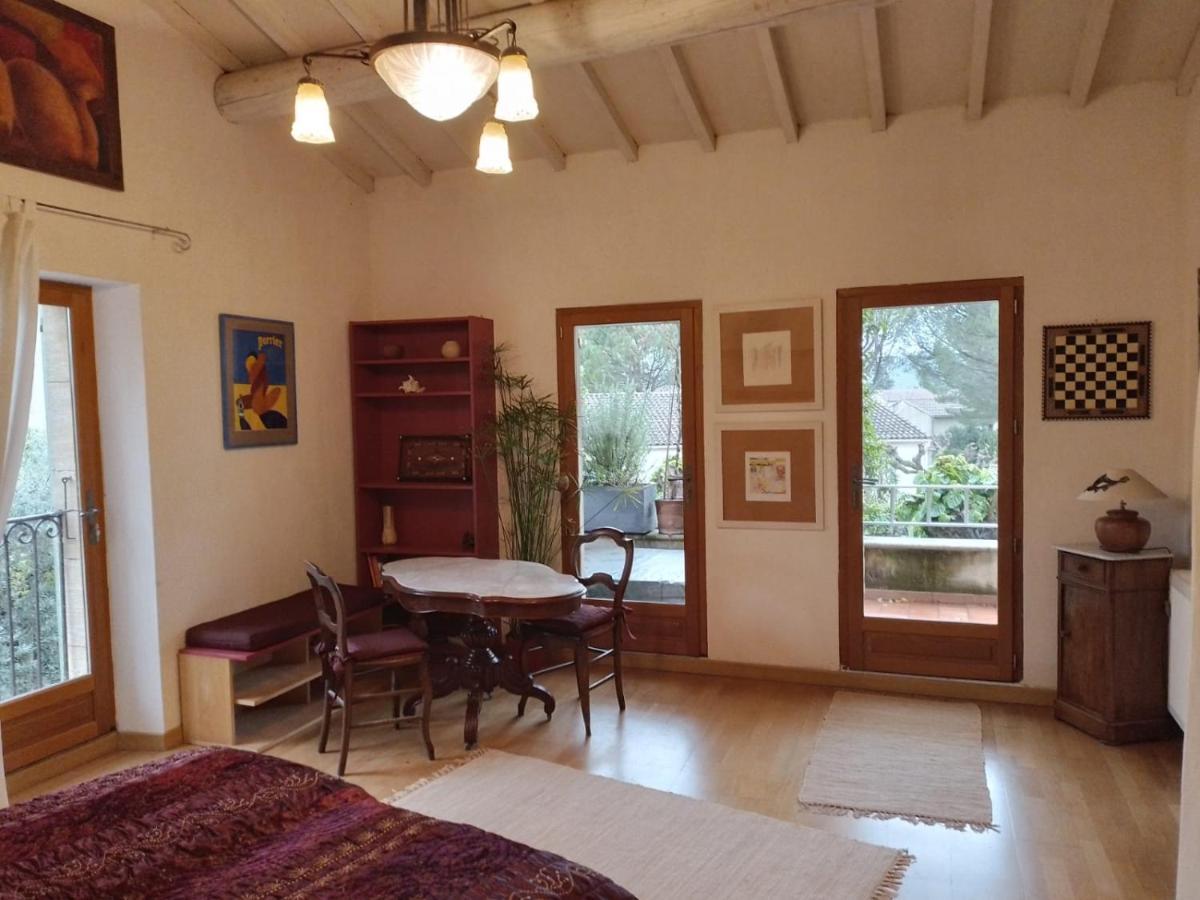 Charming Stone Villa With Pool & Garden Montaren-et-Saint-Médiers Екстериор снимка